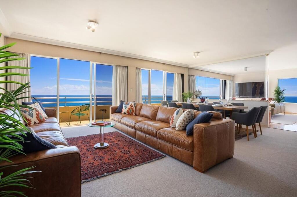 Zenith Ocean Front Apartments Gold Coast Eksteriør bilde