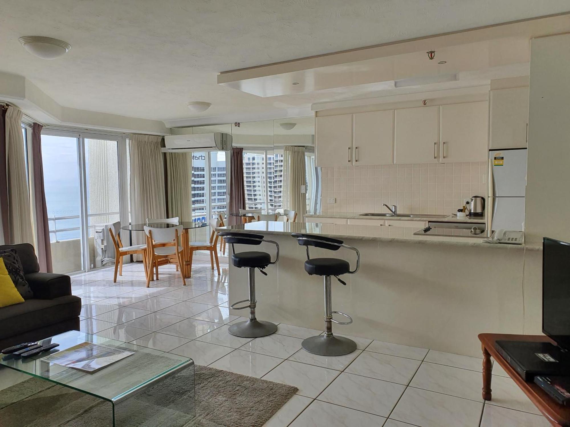 Zenith Ocean Front Apartments Gold Coast Eksteriør bilde