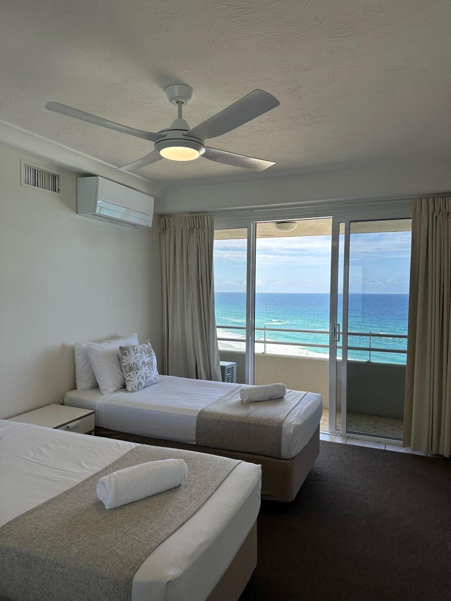Zenith Ocean Front Apartments Gold Coast Eksteriør bilde