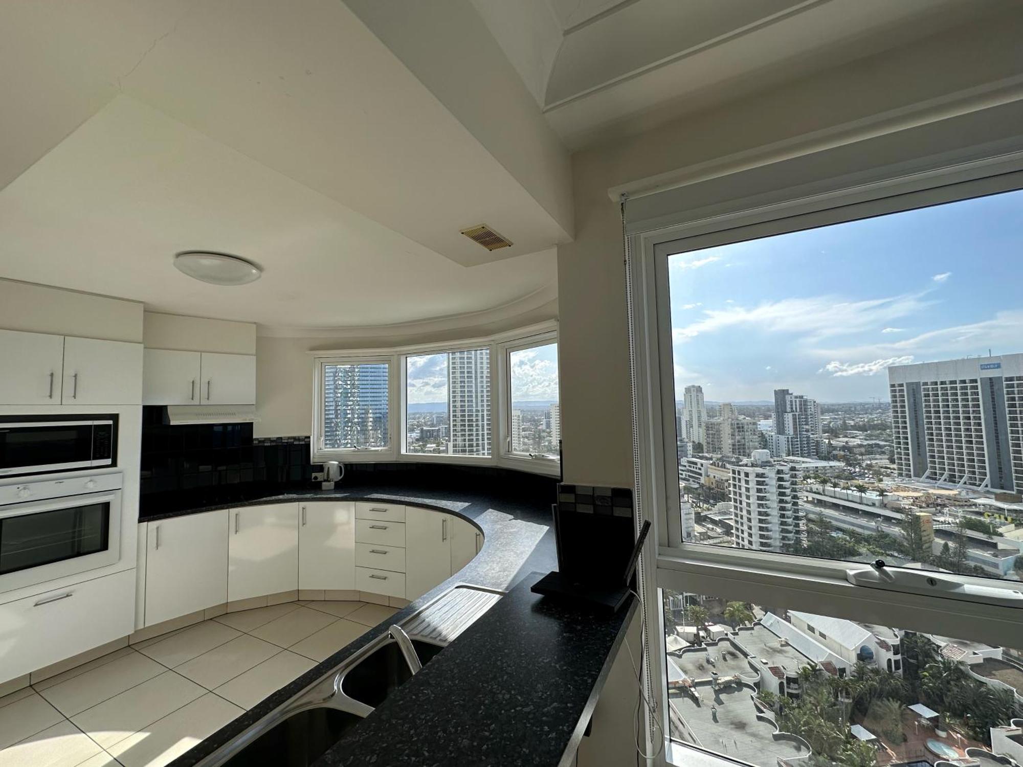 Zenith Ocean Front Apartments Gold Coast Eksteriør bilde