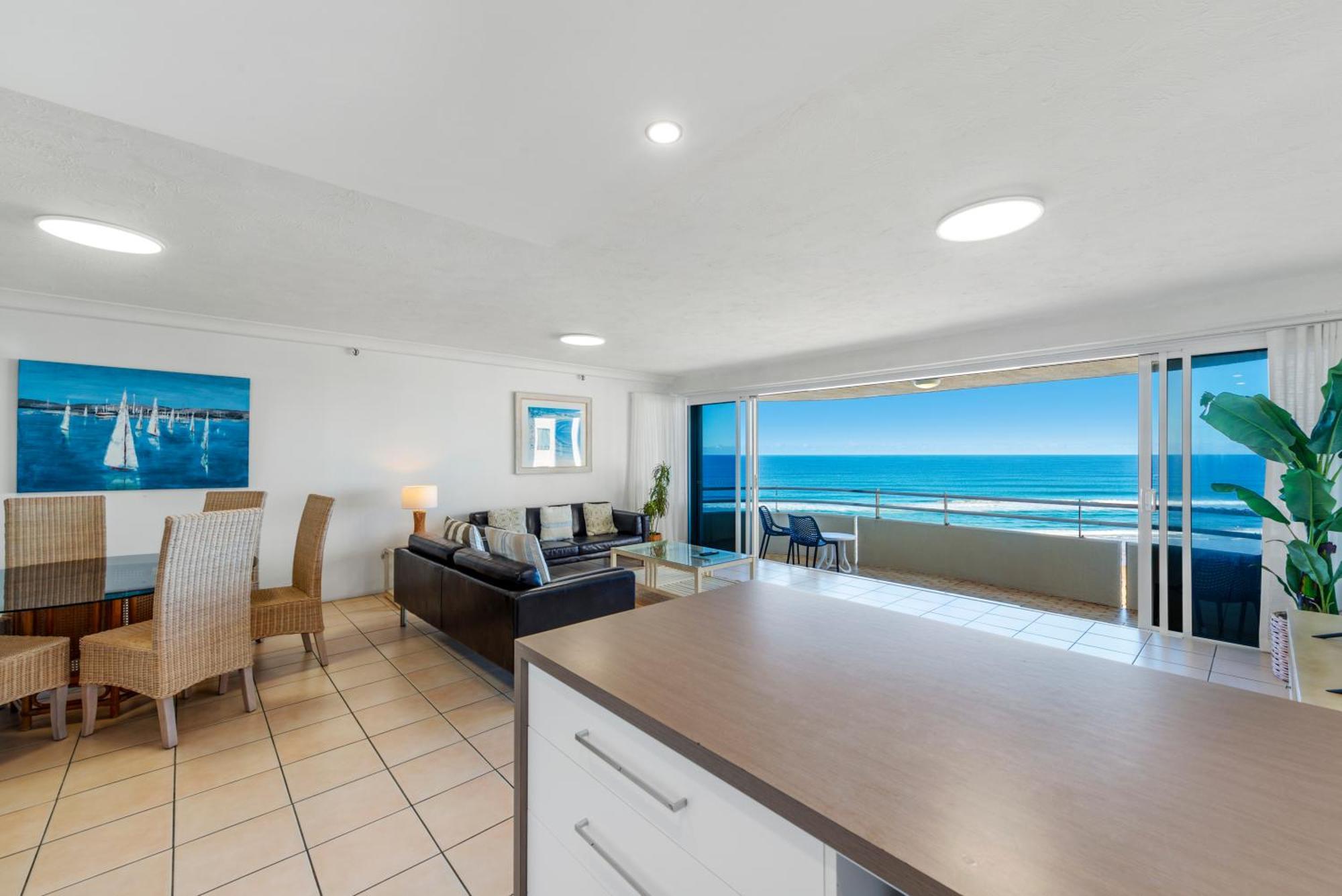 Zenith Ocean Front Apartments Gold Coast Eksteriør bilde